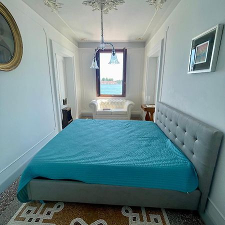 Апартаменты The B Collection - San Marco Riva Schiavoni Венеция Экстерьер фото