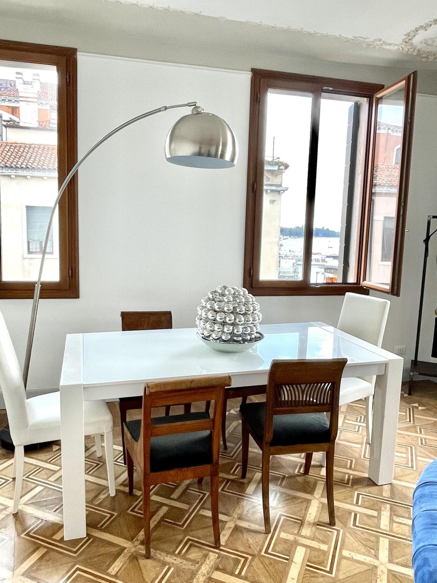 Апартаменты The B Collection - San Marco Riva Schiavoni Венеция Экстерьер фото
